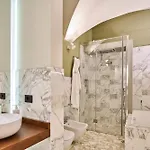 Duomo Luxury *
